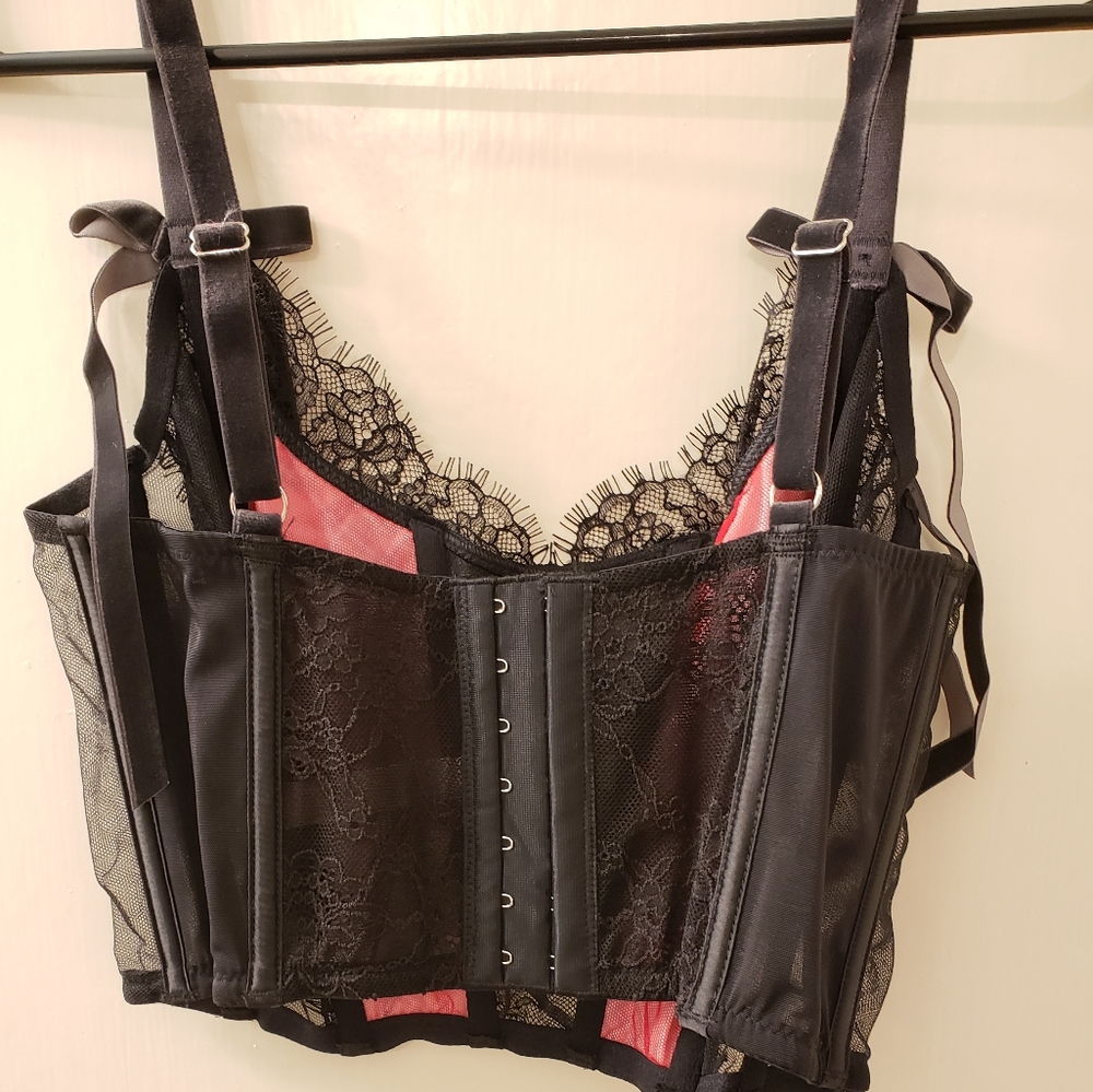 NEW w/tag Victoria's Secret bra crop top - Picture 5 of 6